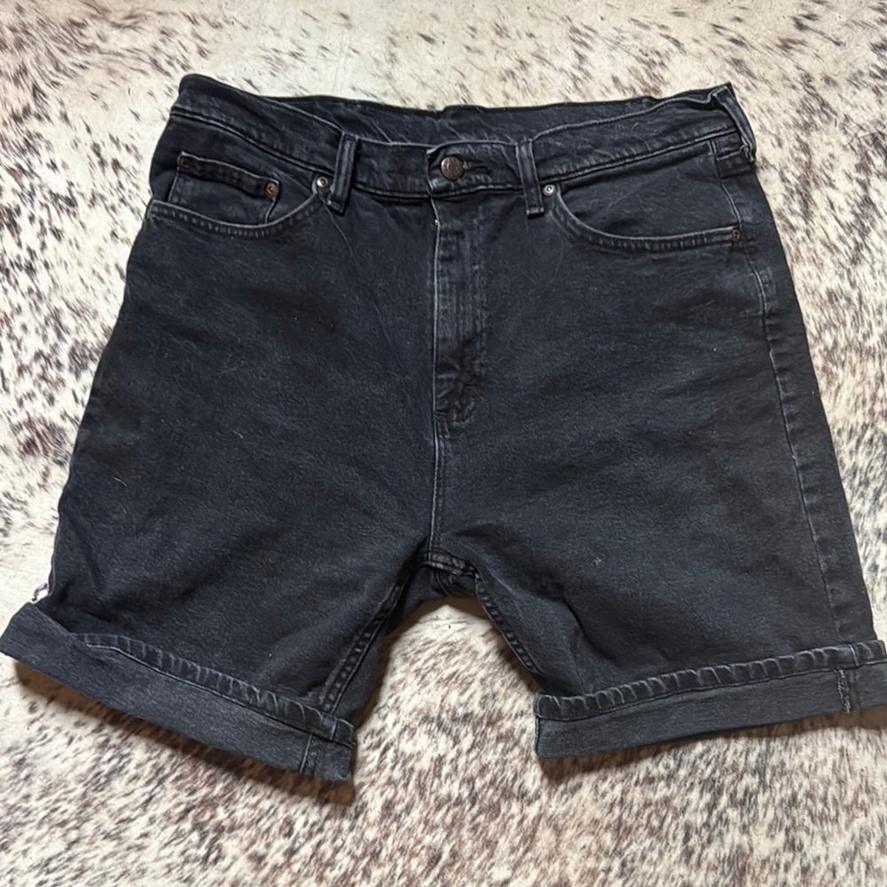 Wrangler Black Jean Shorts Timeless Comfort